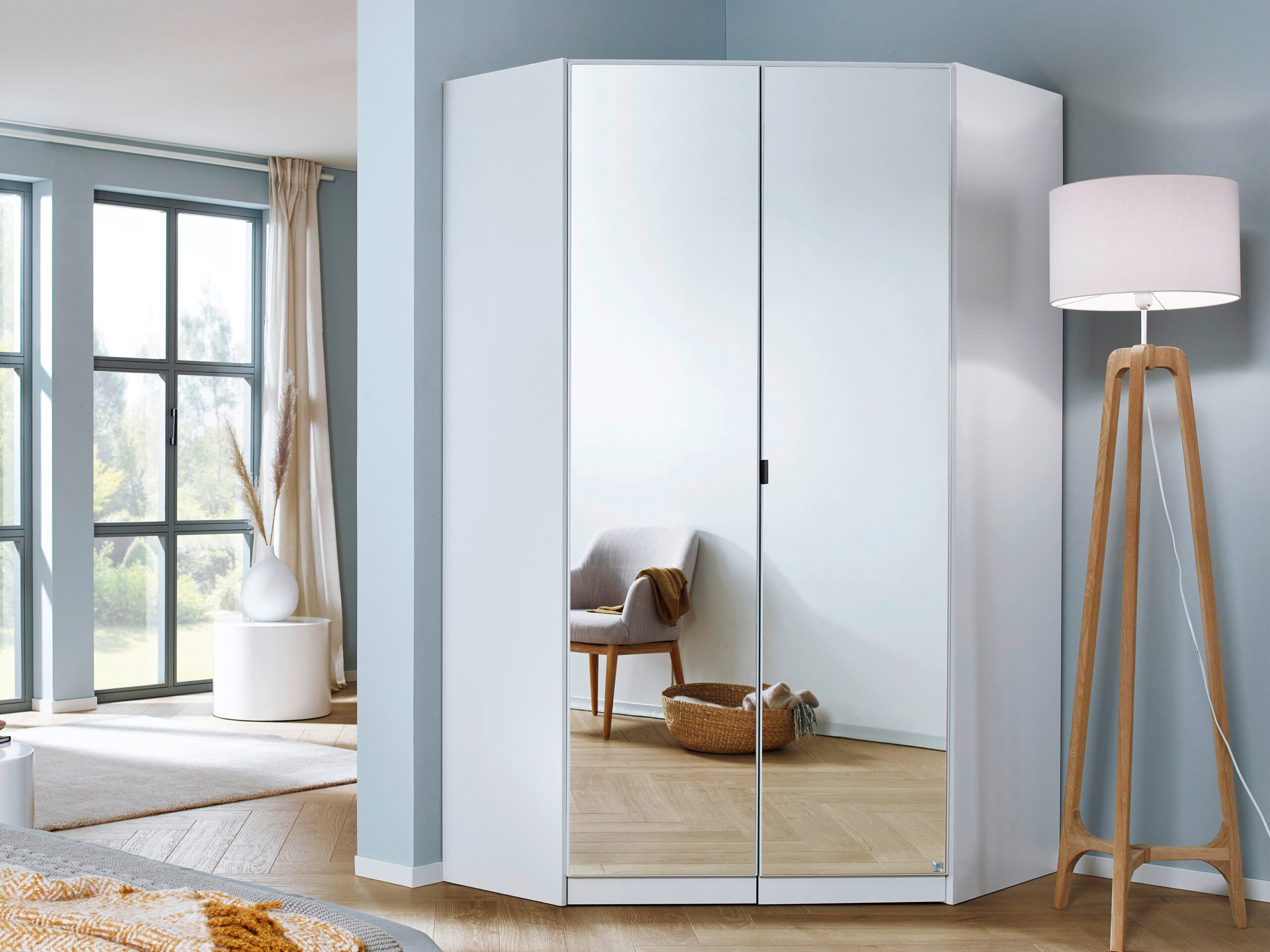 hoek kledingkast met schuifdeuren